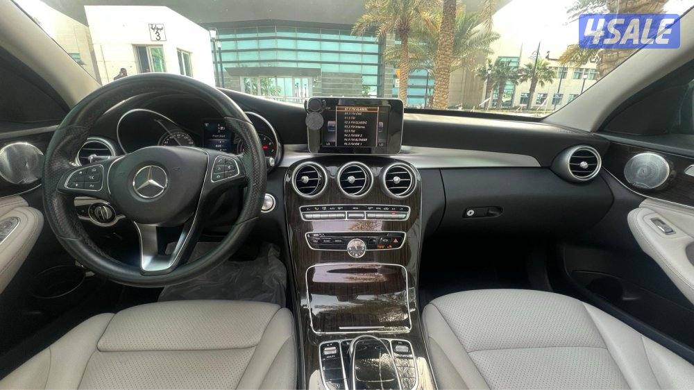 مرسيدس C300 مديل 2015 نظيف جدا شرط الفحص14