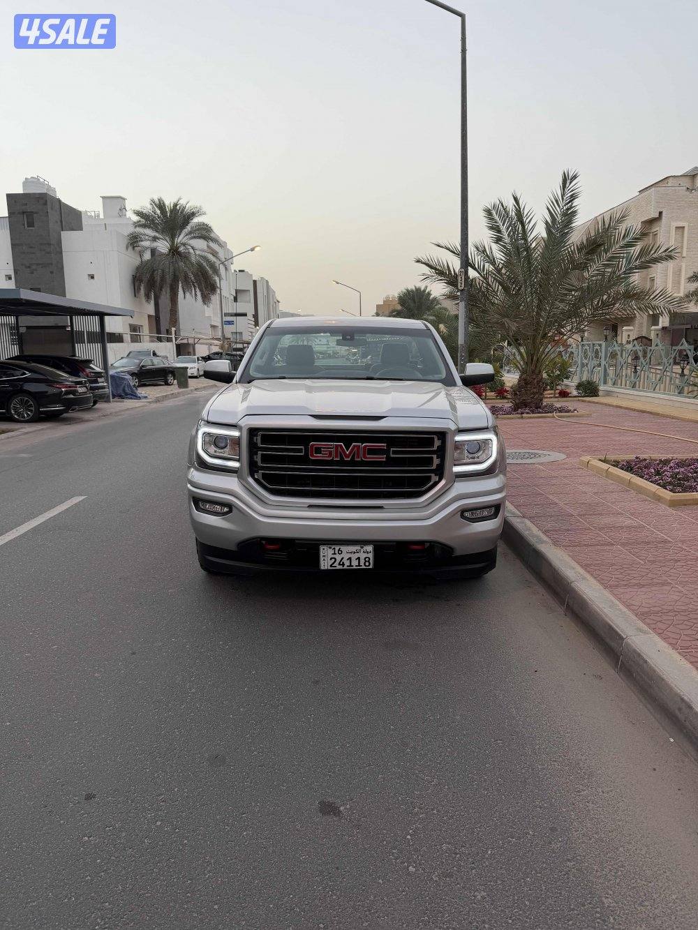 للبيع سيرا ٢٠١٨ sle1