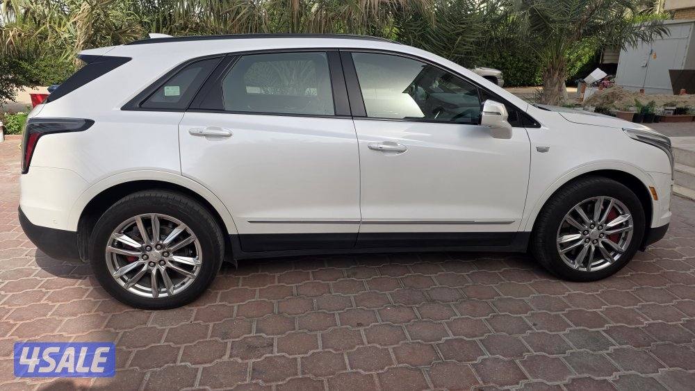 Cadillac XT5 2022 Premium Luxury Plus3