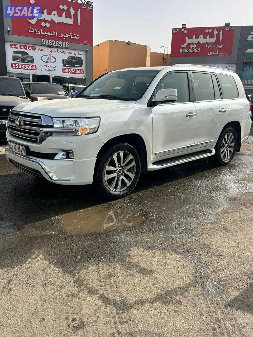 تويوتا لاندكروزر 5.7 VX.R -V8 موديل 2016 ماشى 309.000 k.m0