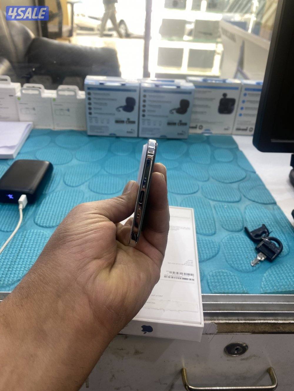 ايفون ١٧ اير ٢٥٦3