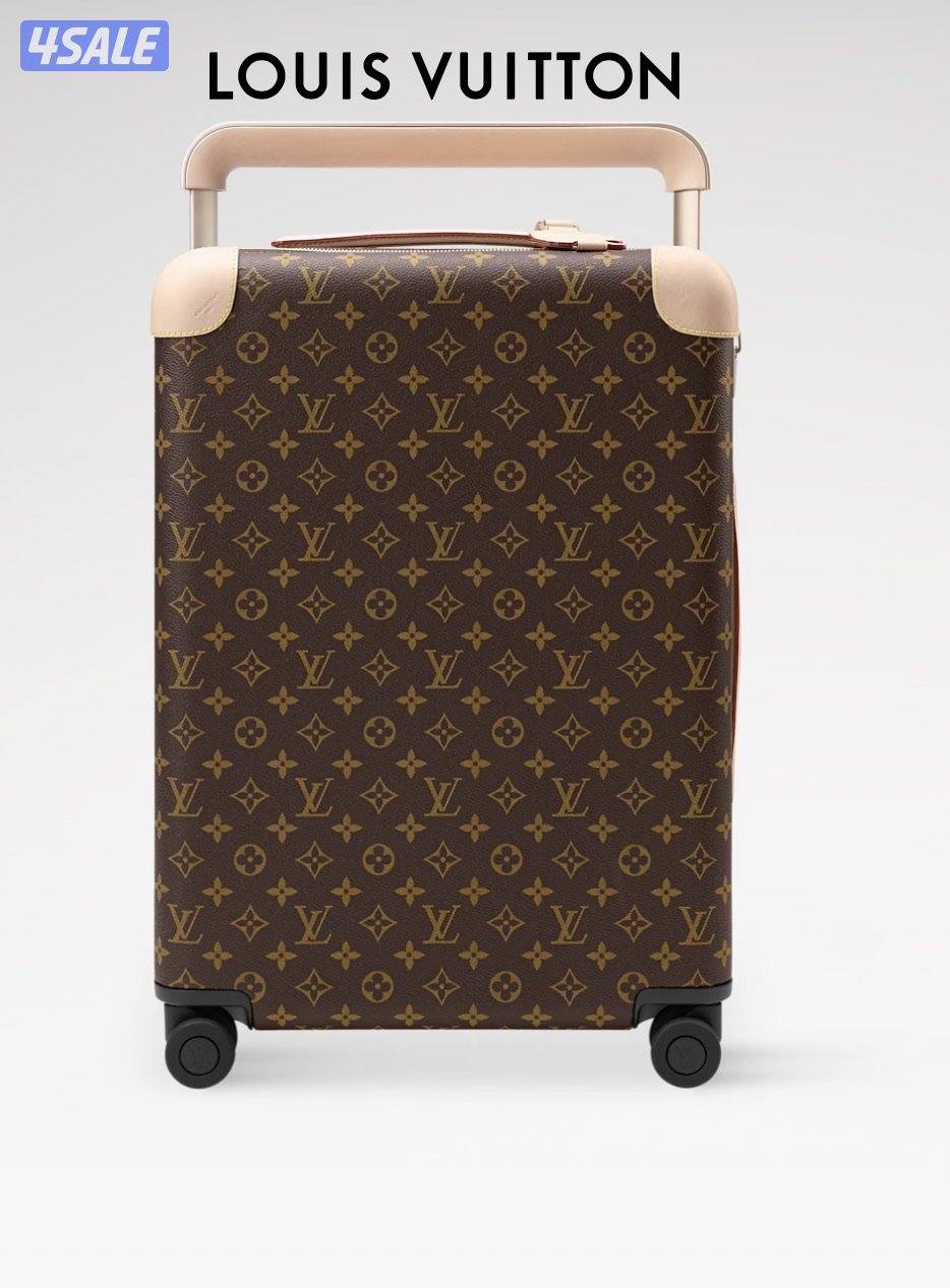 LOUIS VUITTON LUGGAGE0