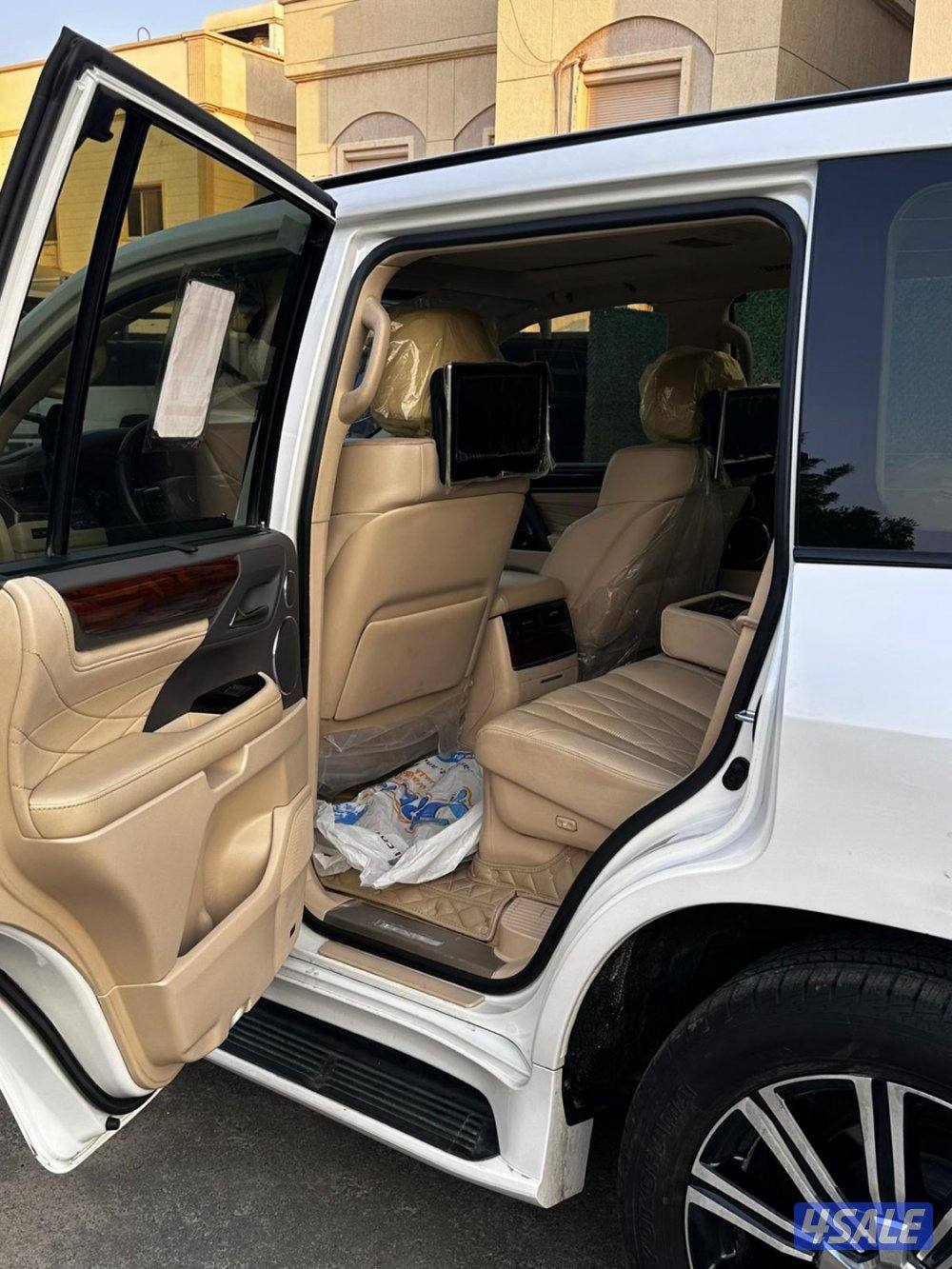 لكزس 570 بلاك اديشن سبورت الفل صبغ الوكالة10