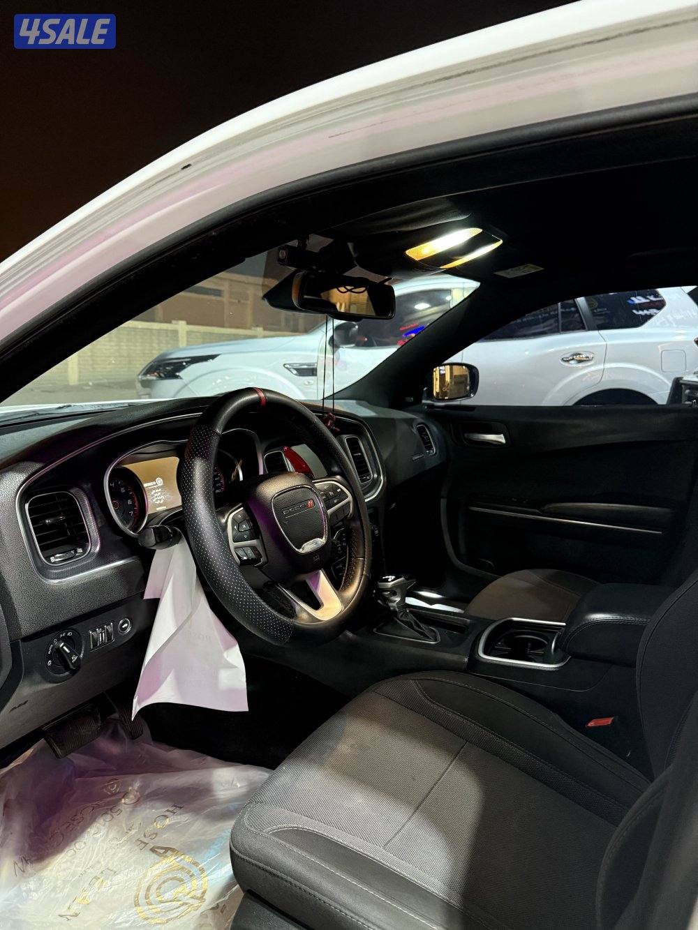 دوج شارجر هيمي rt 2016 شرط الفحص بلككامل بدي قطعه فقط6