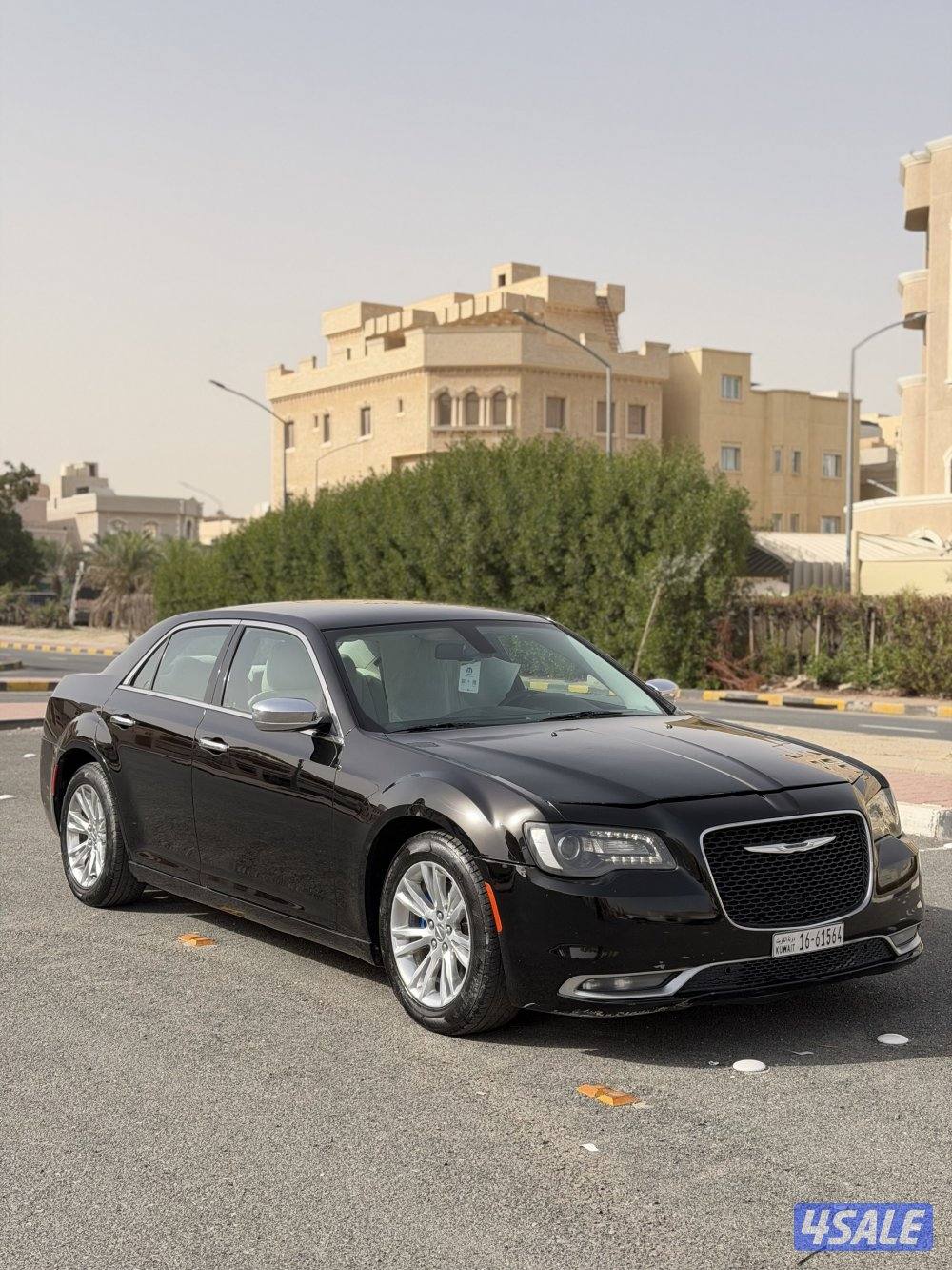 للبيع كرايزلر 2019 c3002