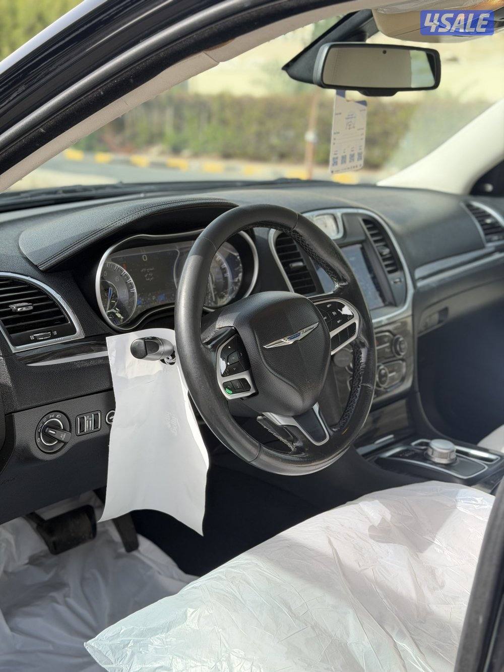 للبيع كرايزلر 2019 c3004