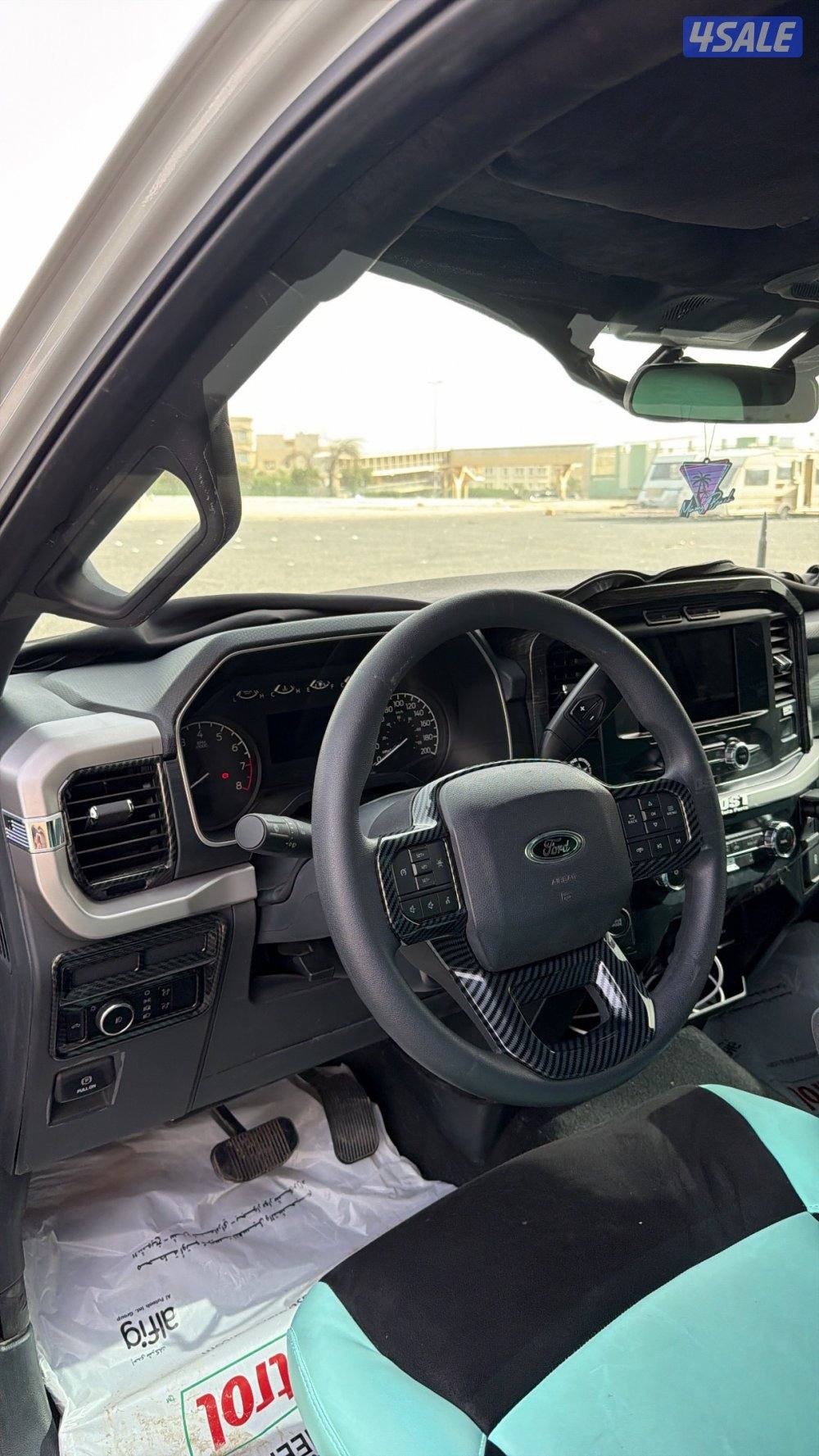 للبيع اف ون ففتي2