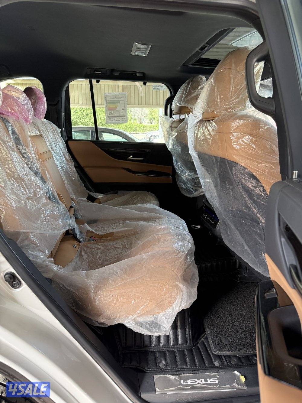 جيب لكزس LX 600 موديل 2024 ماشي 49 الف وارد الساير6