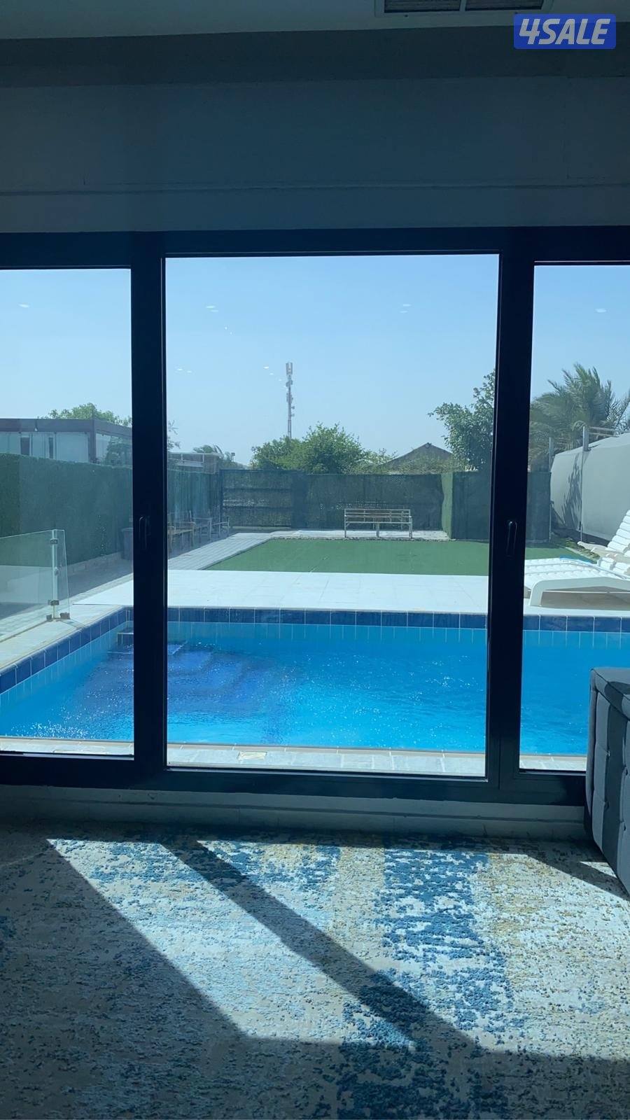 متوفر عطلة راس السنة1