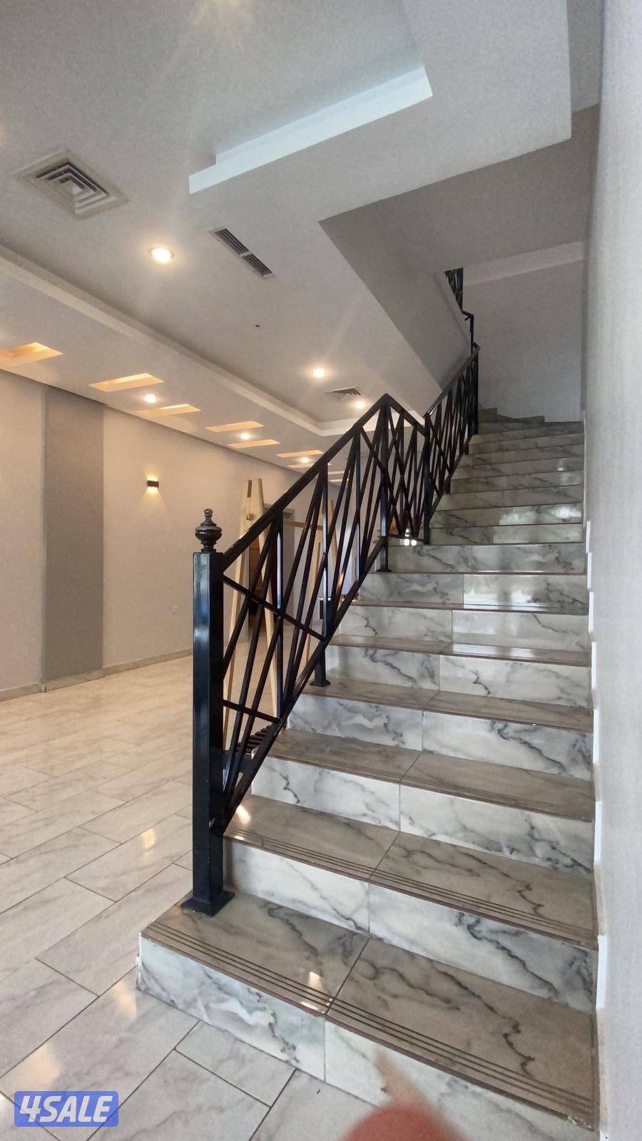 متوفر عطلة راس السنة3