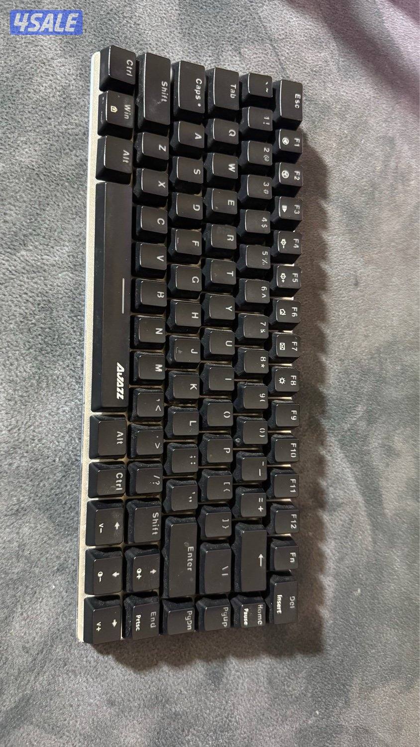 للبيع بي سي PC4