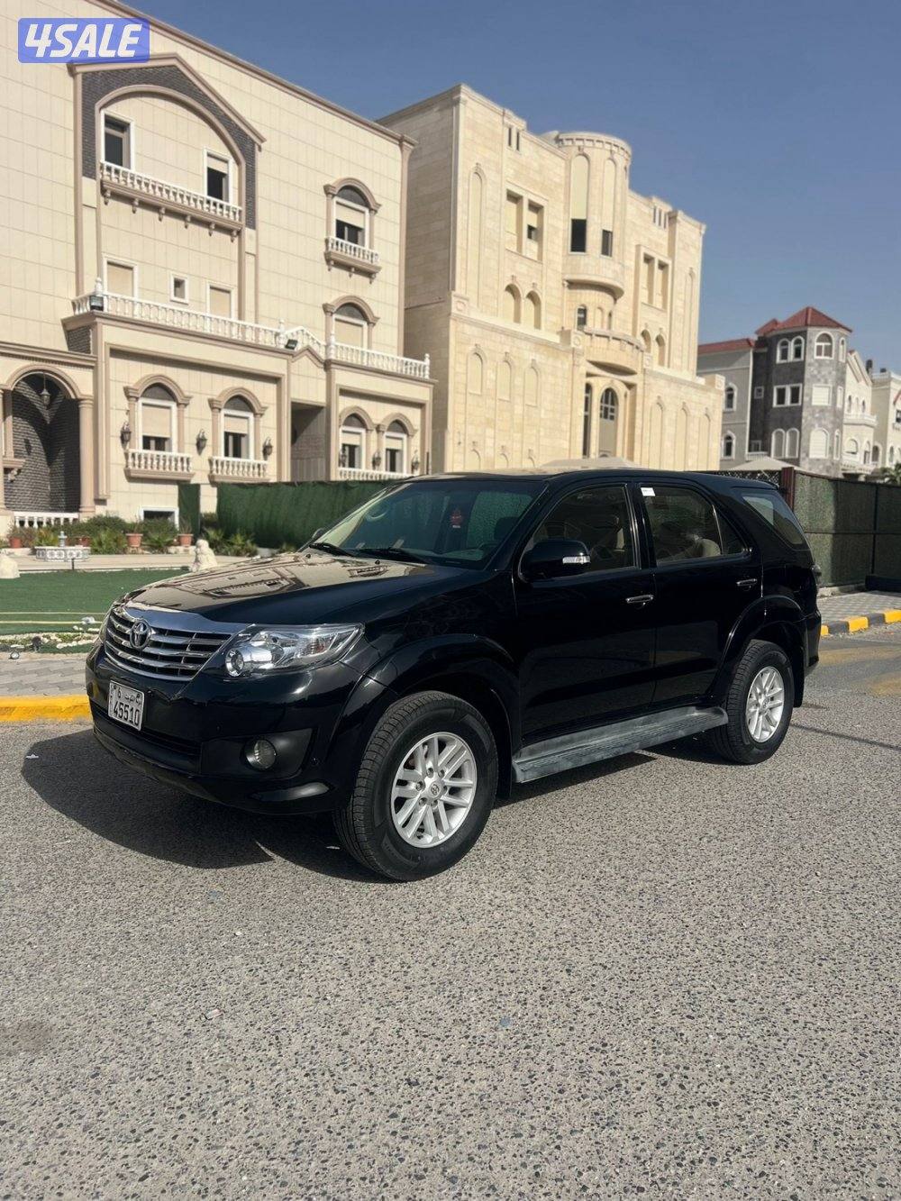للبيع جيب تويوتا فورتنر شرط الفحص0