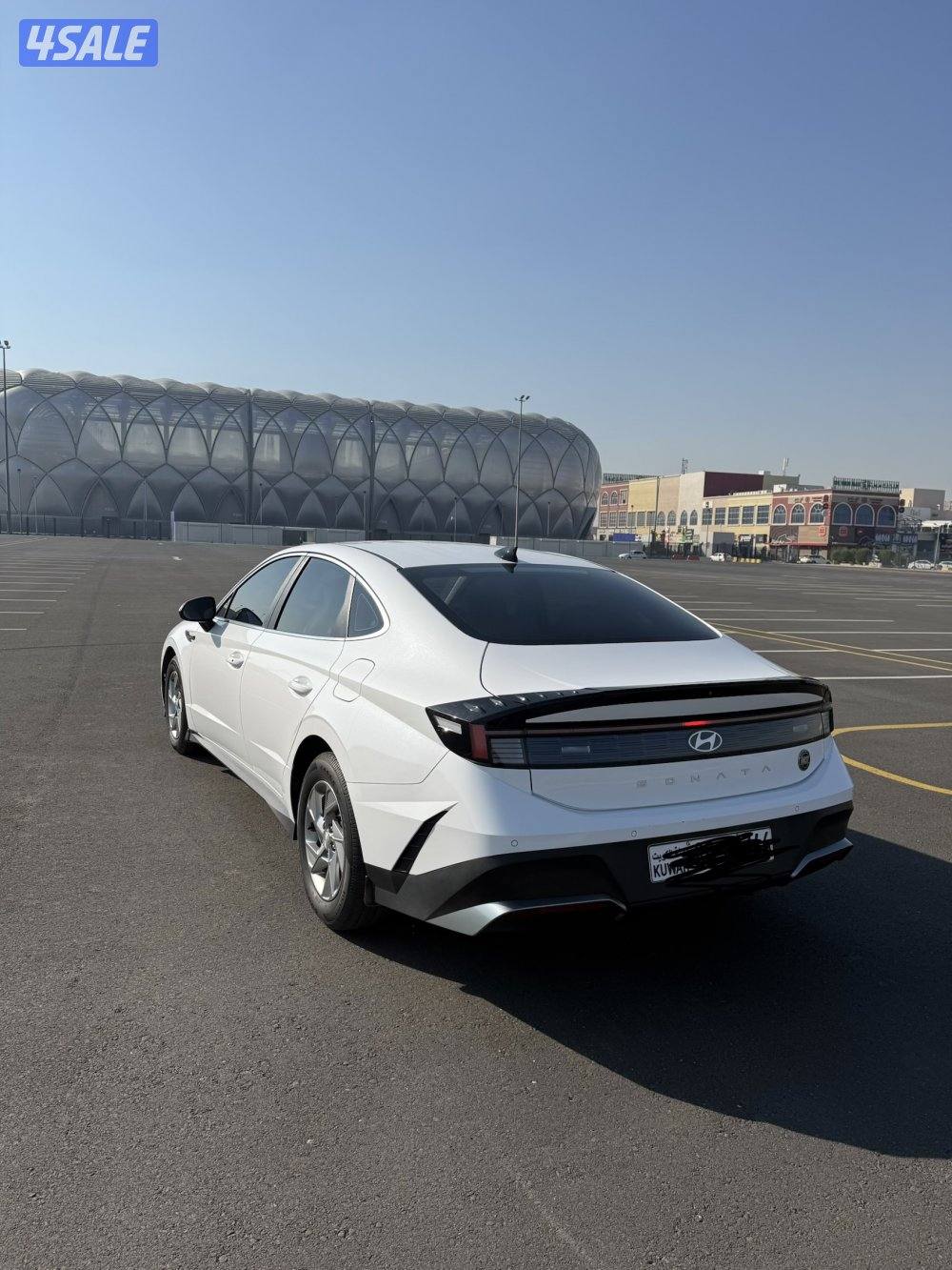 للبيع هيونداي سوناتا موديل 2024 شرط الفحص بالكامل المالك الاول3