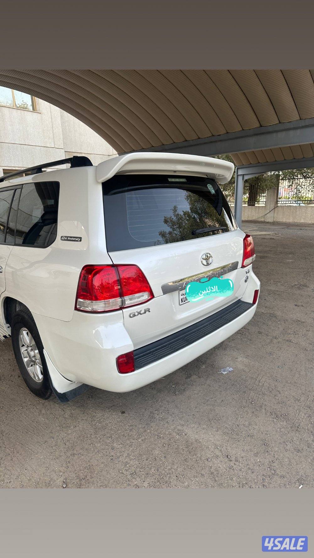 لاند كروزر 2011 6v ماشي ٥٨٠4