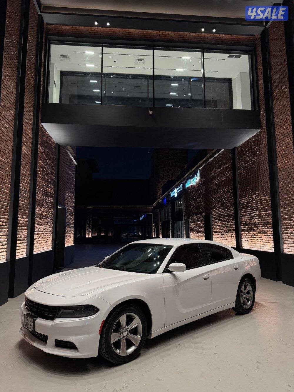 للبيع دودج تشارجر 2021 بحالة الوكالة0
