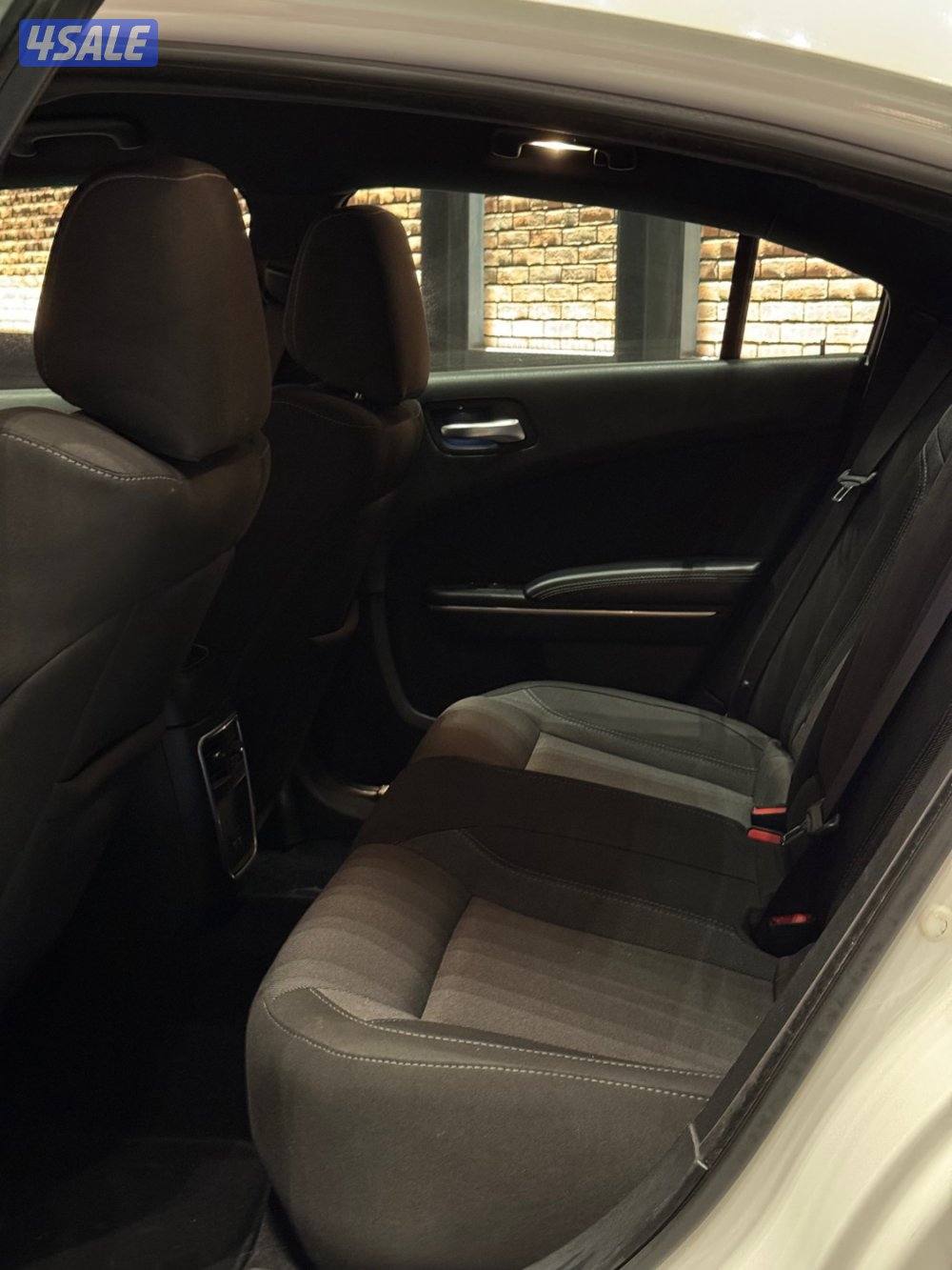 للبيع دودج تشارجر 2021 بحالة الوكالة5