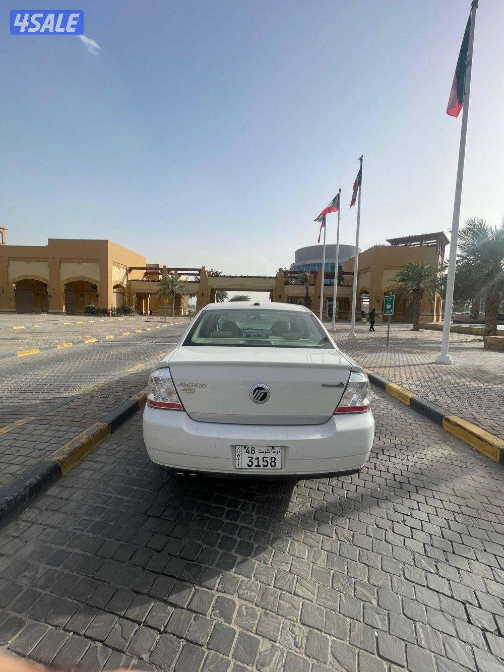 للبيع 2009 فورد صالون ماشي 97 الف صبغ الوكاله فل ابشن5