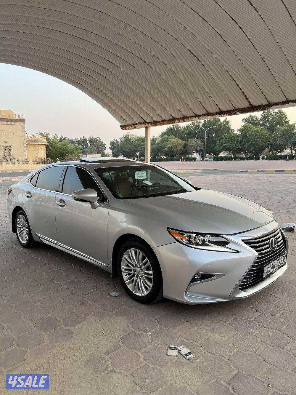 لكزس ES250 موديل 20168
