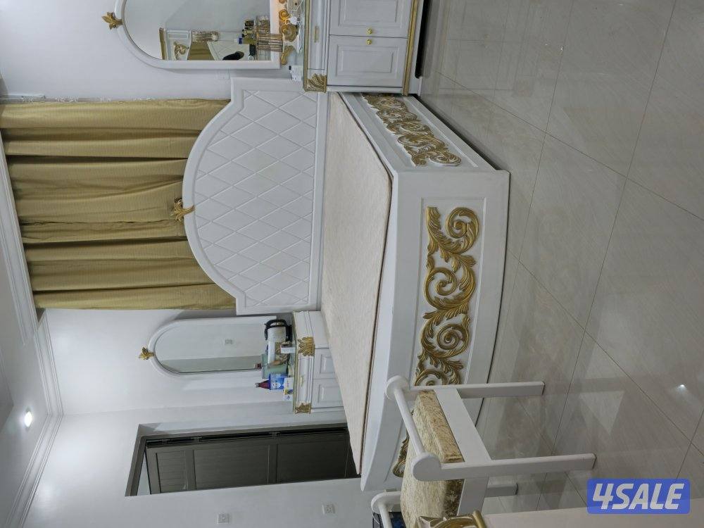 غرفة نوم نظيفه وقويه خشب تفصال سبع قطع كامله مع الماترس والبرده4