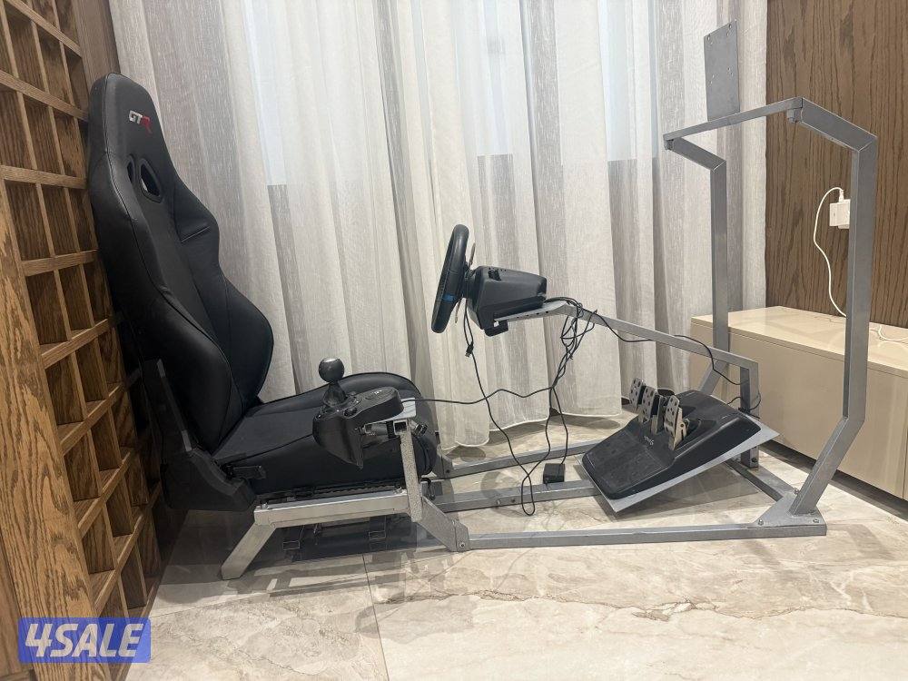 سكان كامل مع كرسي0