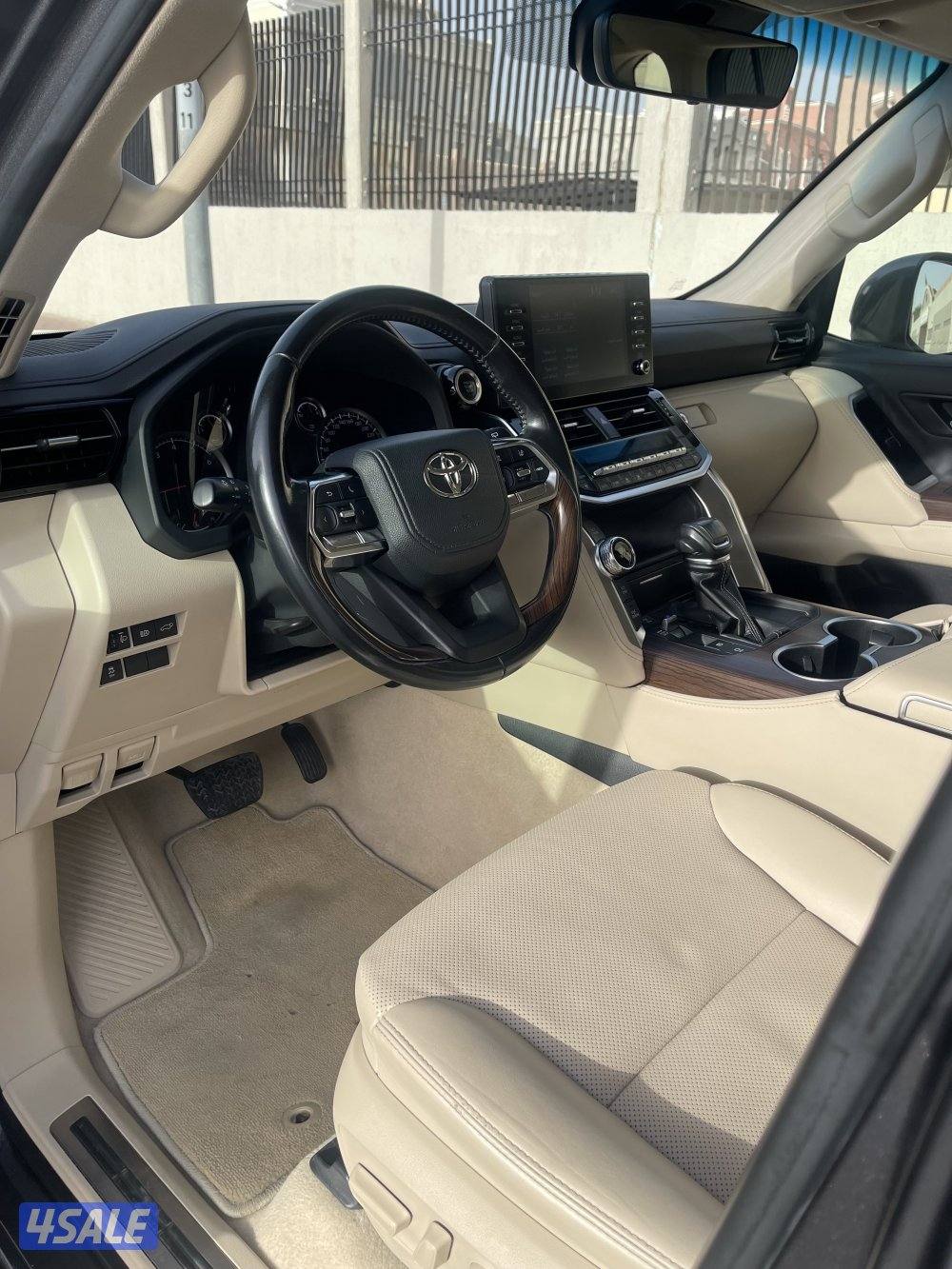 لاندكروزر 2022 GXR ايرو اس2