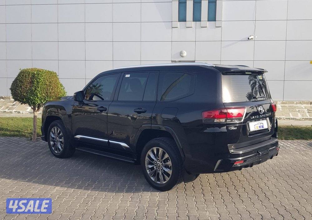 للبيع لاندكروزر موديل 2023 العداد 69 صبغ وكالة تحت الكفالة3