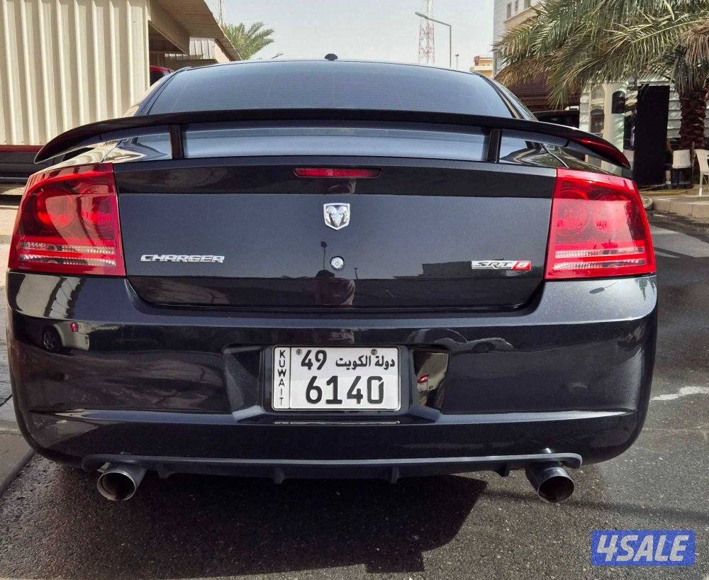 دودج تشارجر SRT8 20062