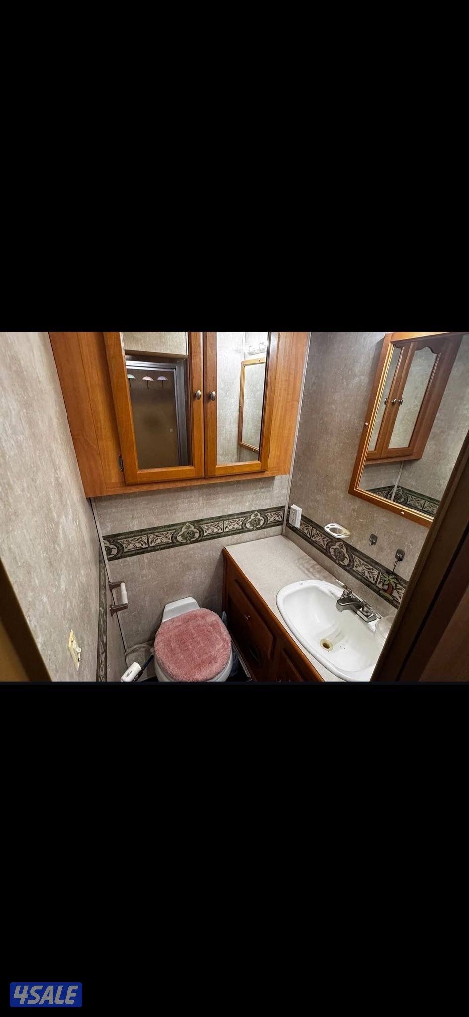 للبيع كرفان امريكي5