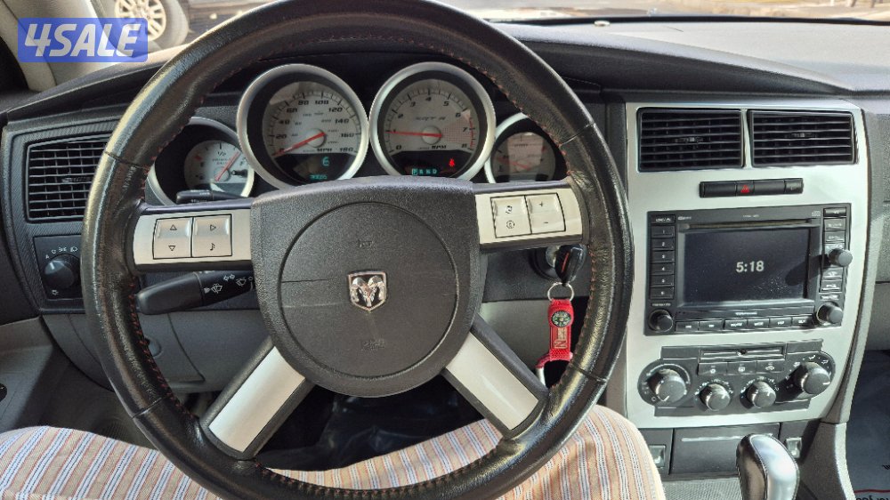 دودج تشارجر SRT8 20064