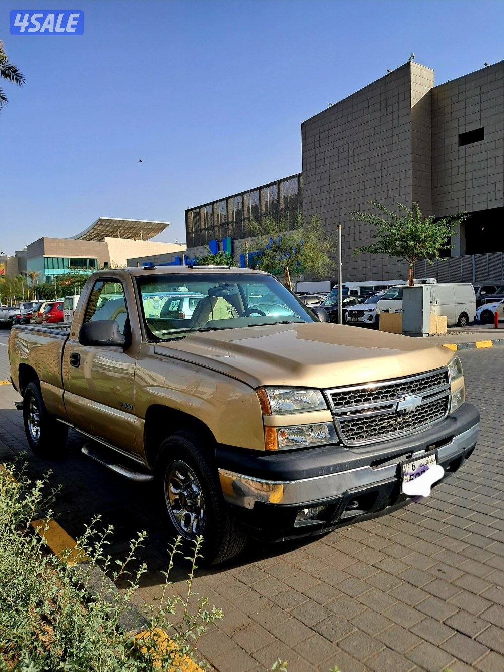 للبيع سلفرادو 2006 z710