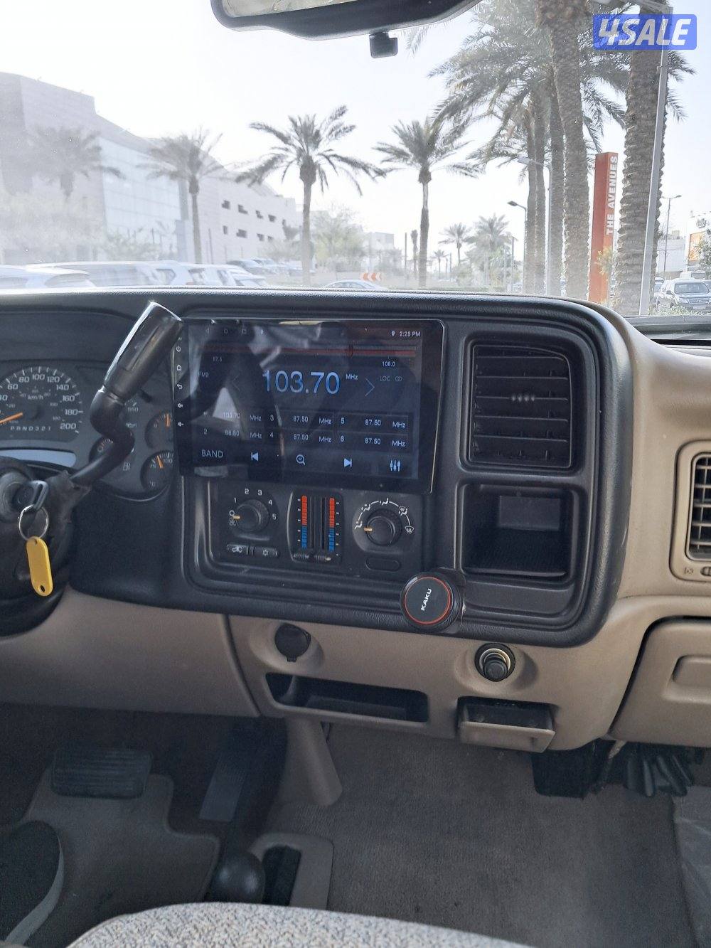 للبيع سلفرادو 2006 z716