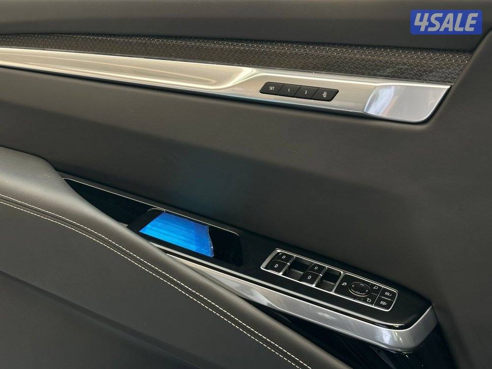 اسكاليدV SUPERCHAGE موديل2025 (اصفار) وارد الغانم تحت الكفاله+الصيانه12