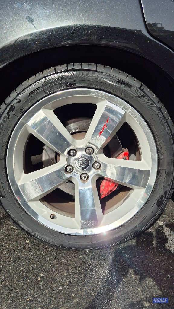 دودج تشارجر SRT8 200612