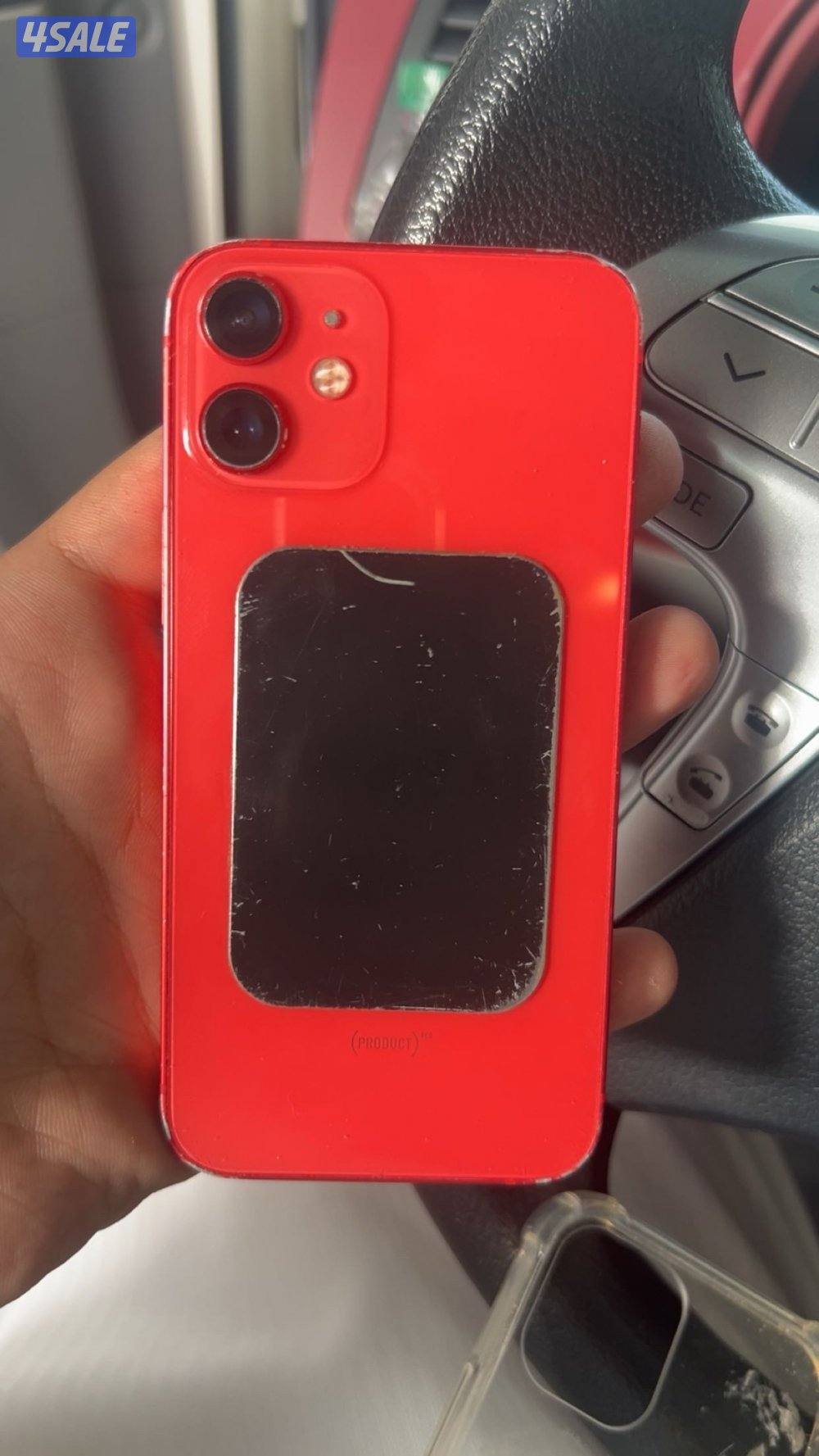 للبيع ايفون ١٢ ميني ١٢٨ قيقا6