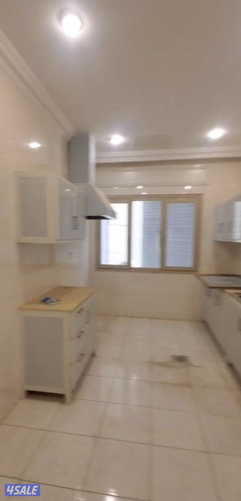 للإيجار شقة في صباح الاحمد البحرية7