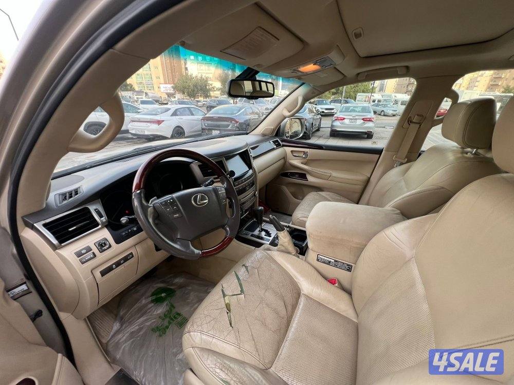 لكزس LX570 الدرجة الأولى/ الساير7
