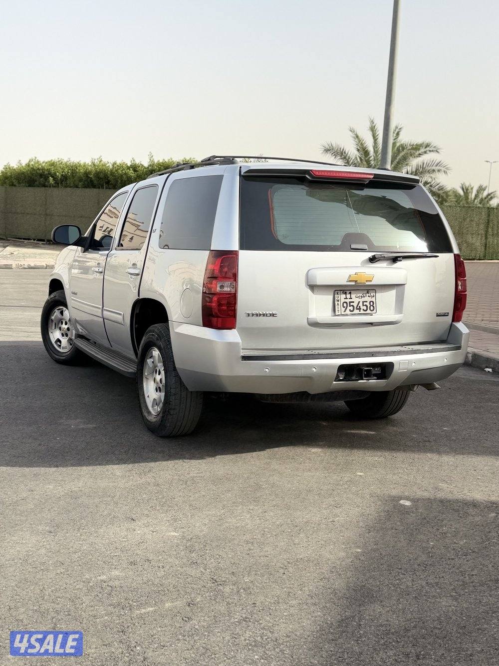 للبيع تاهو مديل 2013 LTشرط الفحص بالكامل السياره قمه بالنظافه0