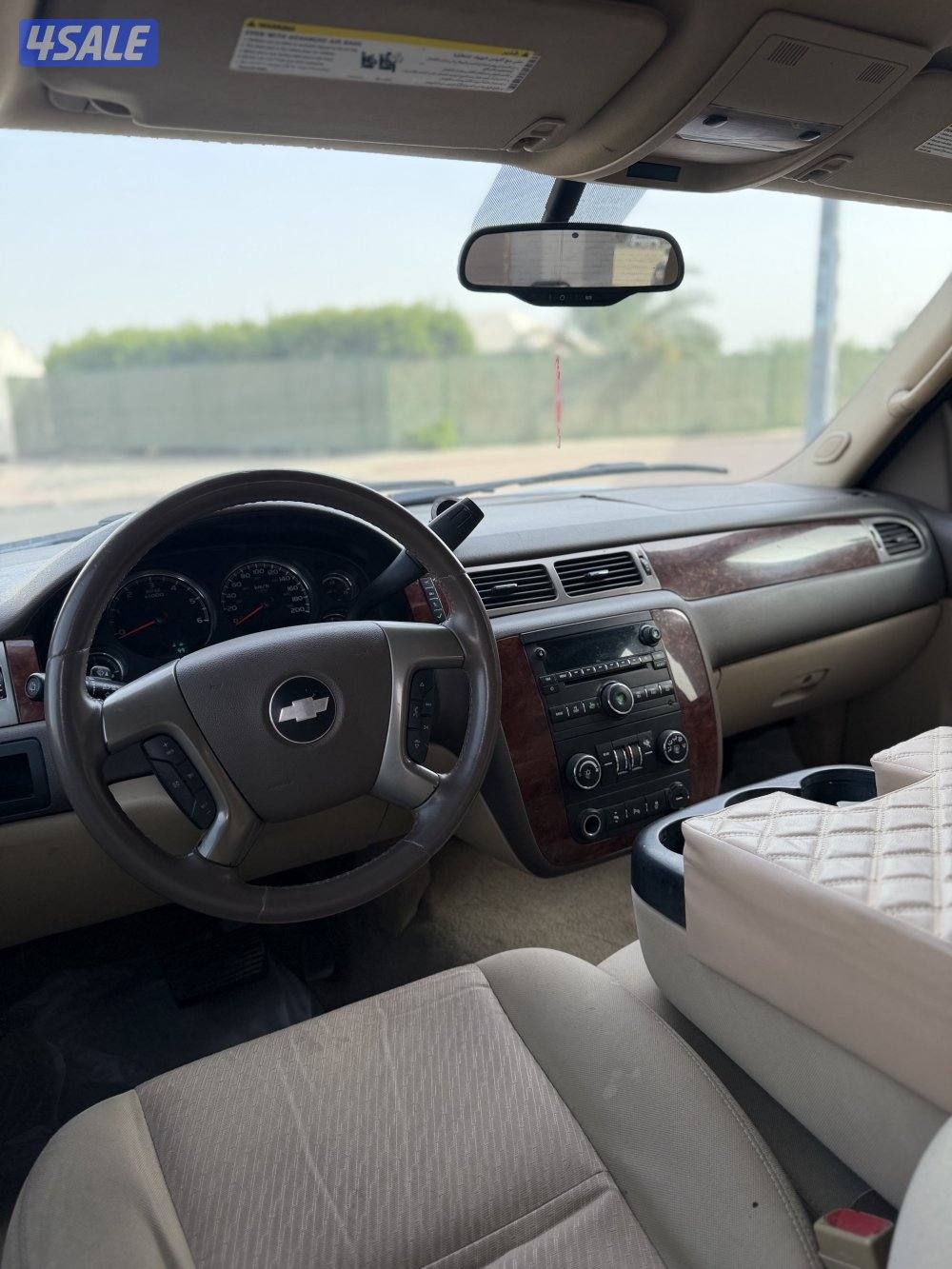 للبيع تاهو مديل 2013 LTشرط الفحص بالكامل السياره قمه بالنظافه9