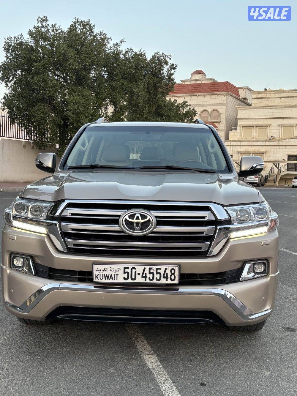 لاند كروزر ٢٠١٨5