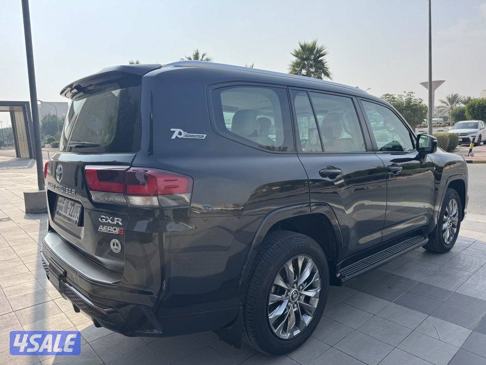 للبيع : لاند كروزر : TWIN TURBO : موديل 20223