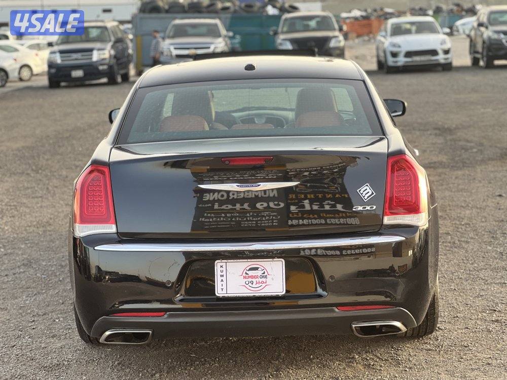 للبيع كرايزلر C300 موديل 2019 الفل 🔥5