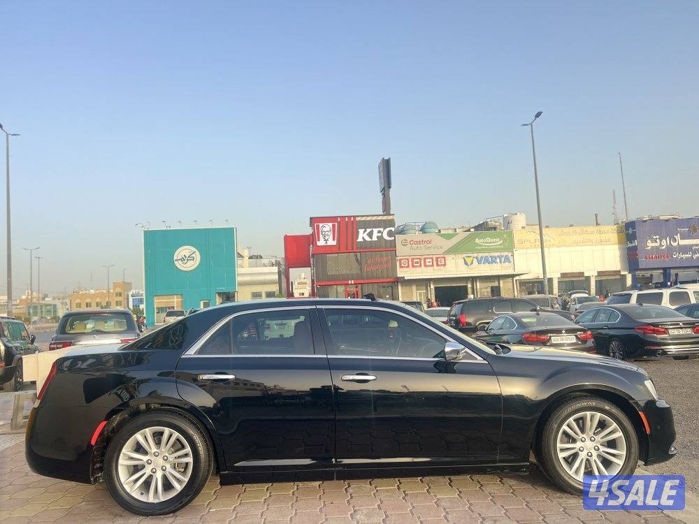 للبيع كرايزلر C300 موديل 2019 الفل 🔥6