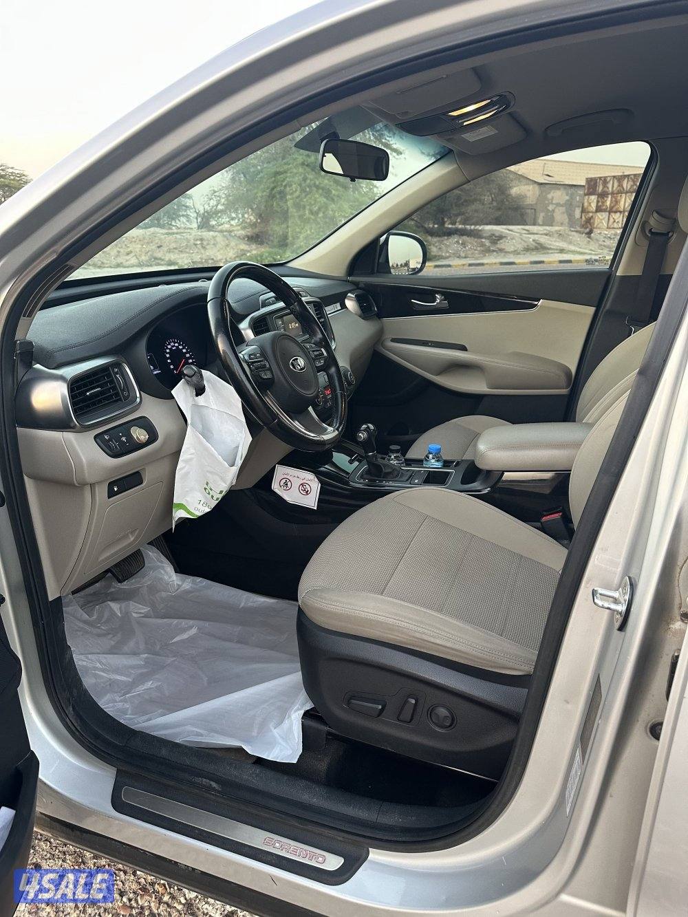 للبيع كيا سورينتو موديل ٢٠١٦5