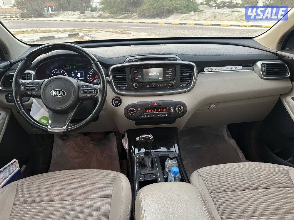 للبيع كيا سورينتو موديل ٢٠١٦6