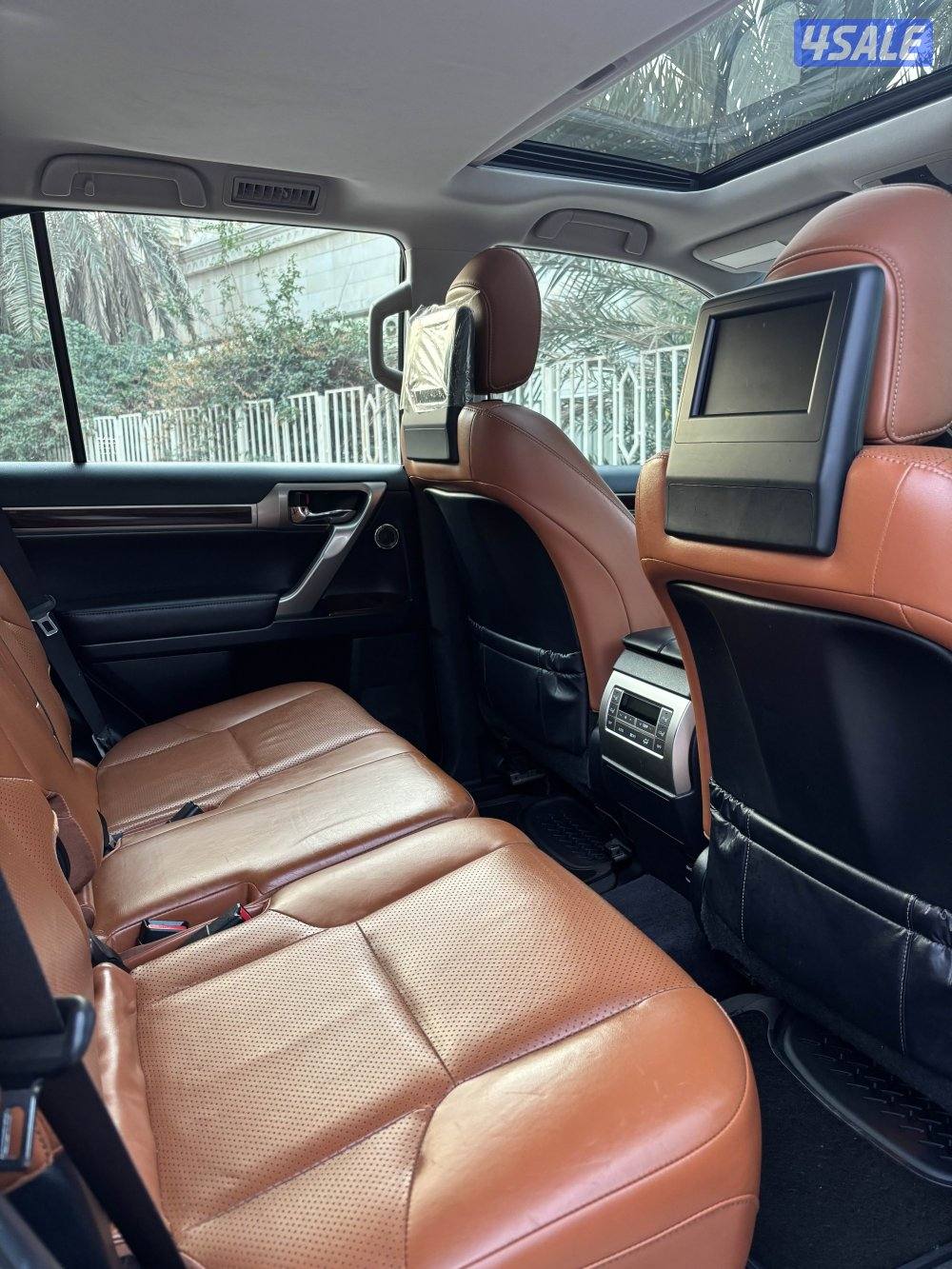 جيب لكزس موديل 20183