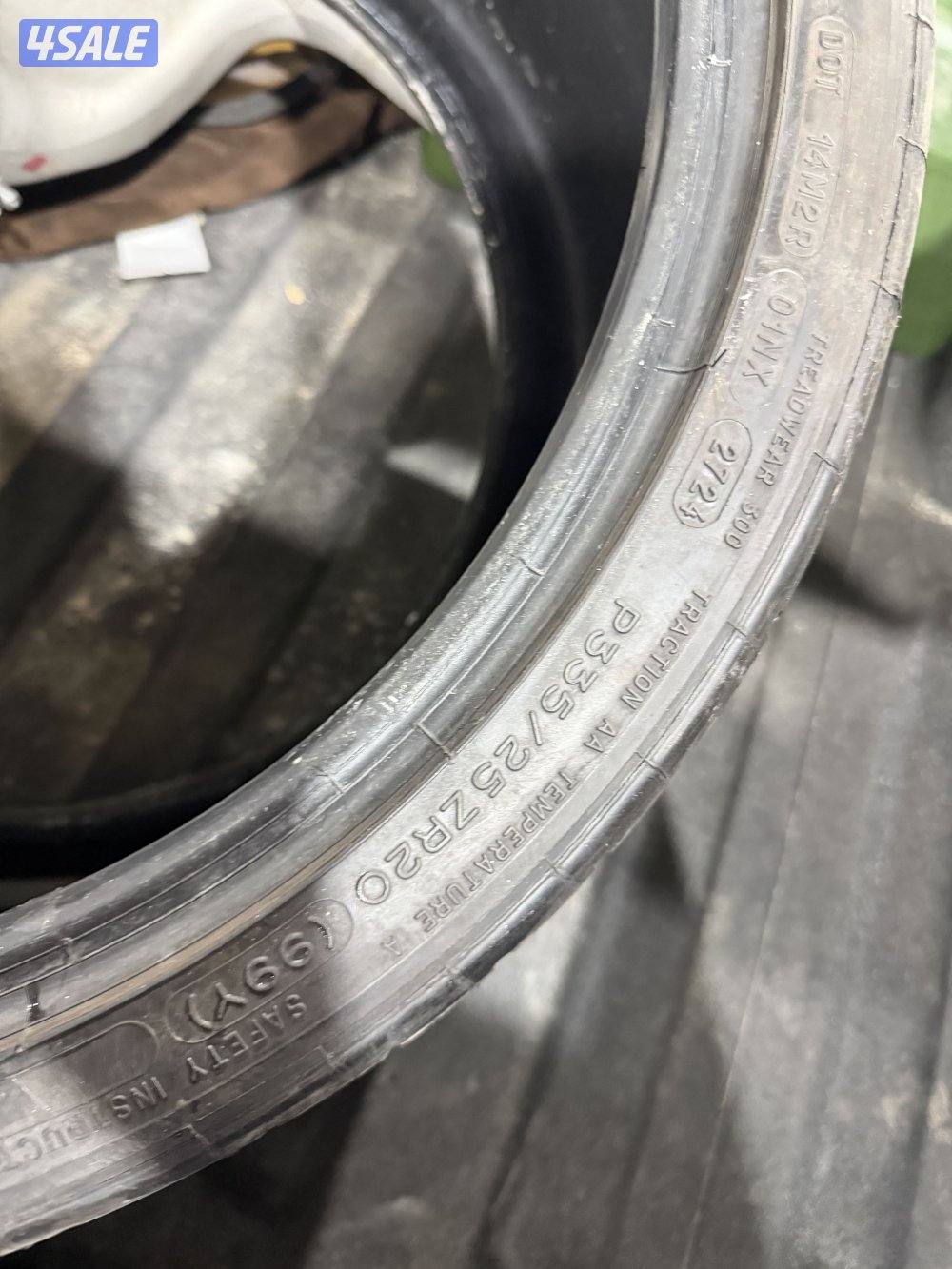 تواير ميشلن Pilot Super Sport 335/25/20 يدد1