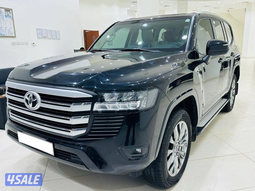 للبيع تويوتا لاندكروس GXR 4K بدون تيربو موديل 20251