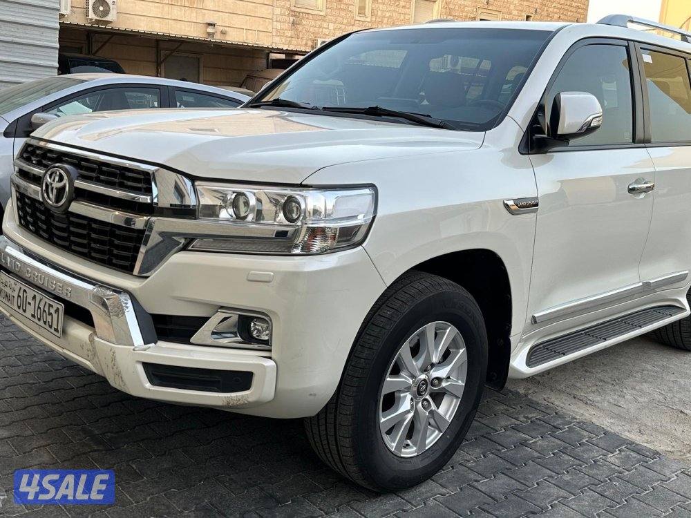 لاندكروزر  GXR0