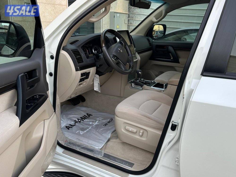 لاندكروزر  GXR4