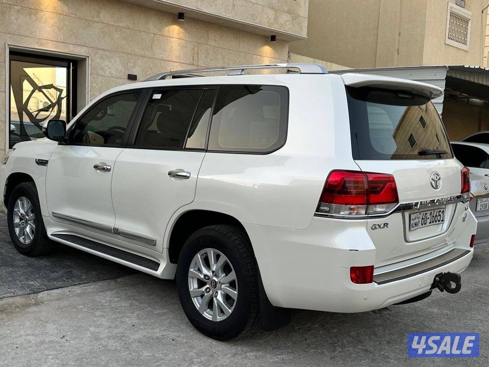لاندكروزر  GXR7
